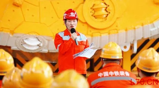 全国人大代表王杜娟：以技立身、以能报国，青春大有可为